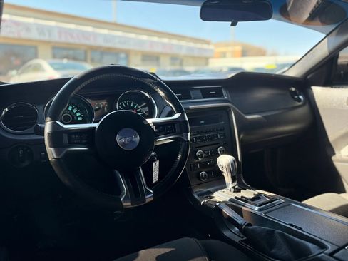 Used 2014 Ford Mustang Coupe image 41