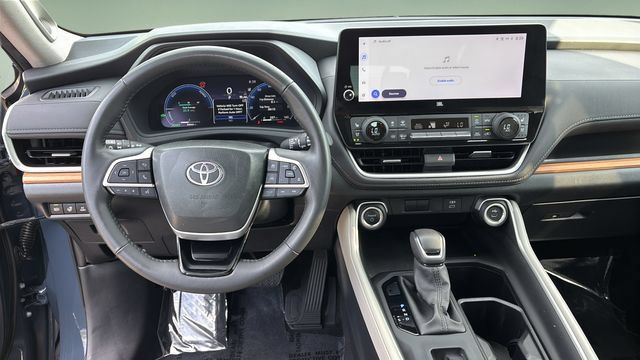 Used 2024 Toyota Grand Highlander AWD Hybrid image 10
