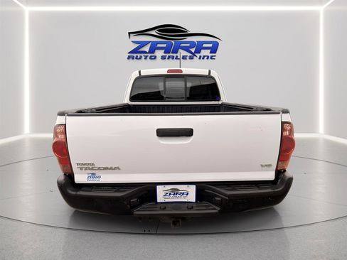 Used 2015 Toyota Tacoma 4x4 Access Cab V6 w/ Convenience Package image 5