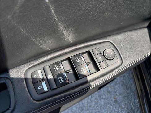 Used 2017 Maserati Ghibli RWD image 18