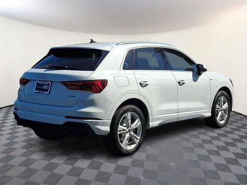 Used 2023 Audi Q3 2.0T Premium w/ Convenience Package AWD/4WD image 6