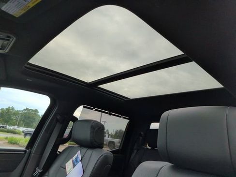 New 2025 Toyota Tundra Platinum AWD/4WD image 29