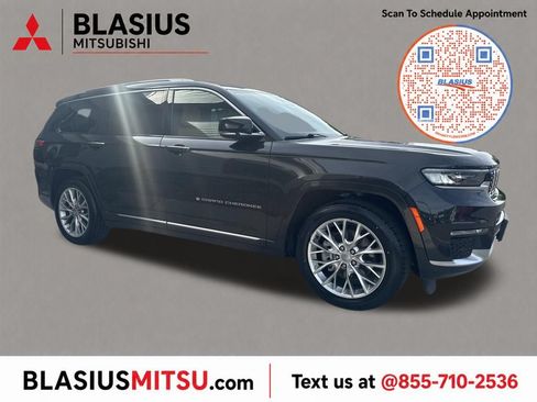 Used 2023 Jeep Grand Cherokee L Summit w/ Advanced Protech Group IV AWD/4WD image 1