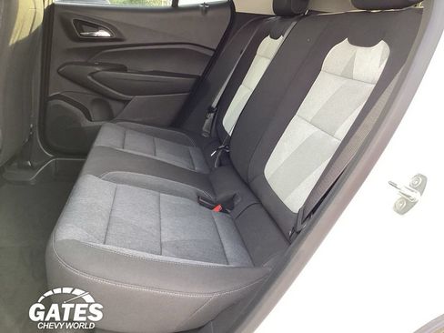 Used 2024 Chevrolet Trax LS w/ LS Convenience Package FWD image 14