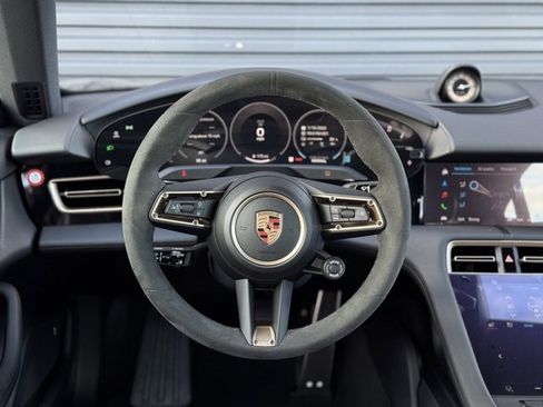 New 2025 Porsche Taycan 4S image 16
