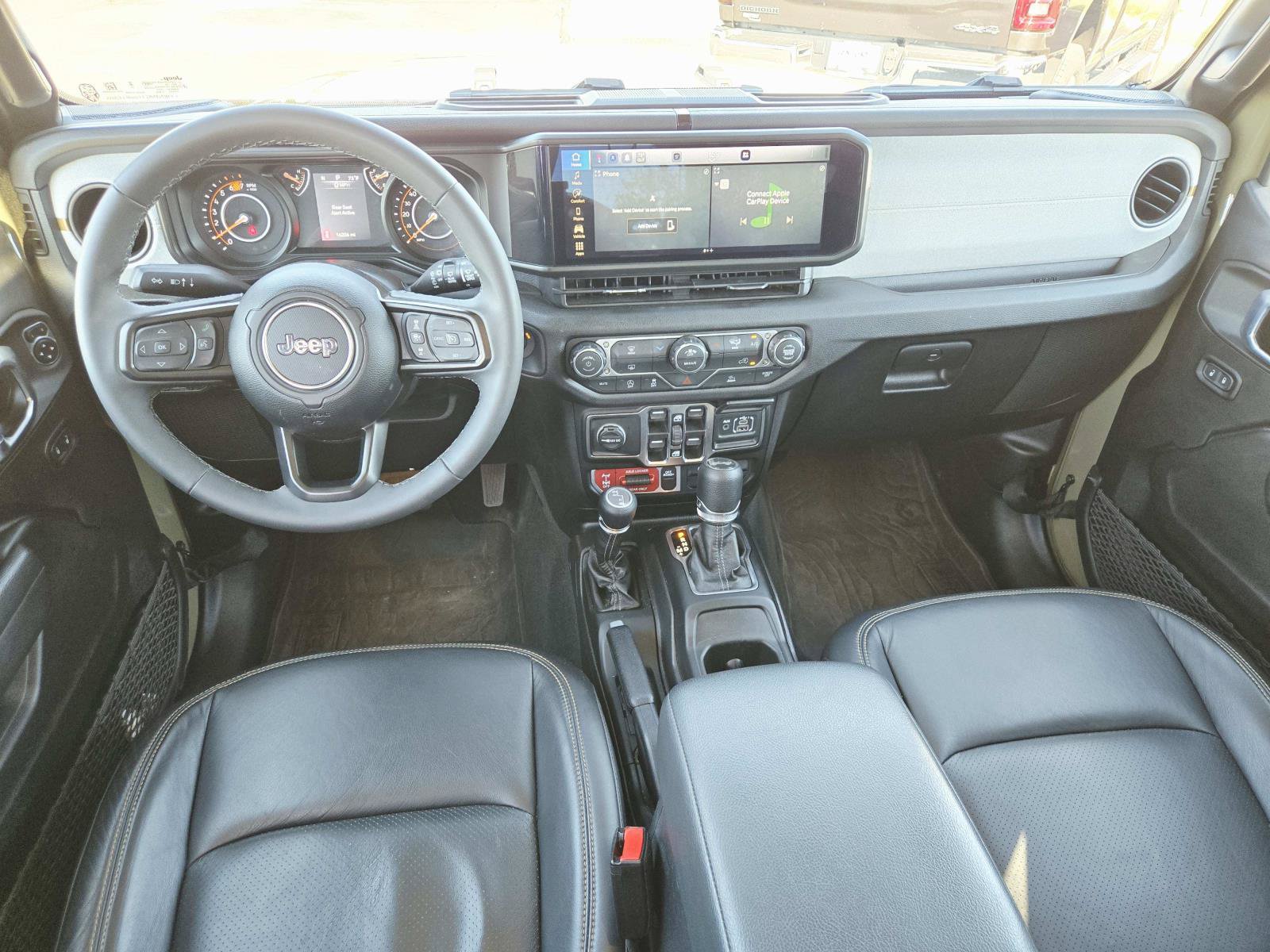 Used 2026 Jeep Wrangler Unlimited Sport AWD/4WD image 10