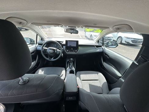 Used 2024 Toyota Corolla LE FWD image 18