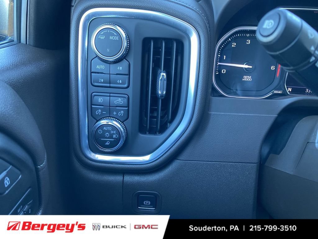 Used 2022 GMC Sierra 1500 Denali w/ Denali Premium Package AWD/4WD image 21