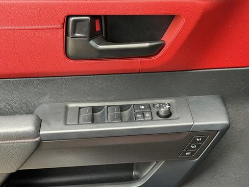 Used 2025 Toyota Tundra TRD Pro AWD/4WD image 24
