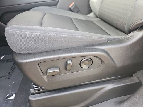 Used 2024 Chevrolet Tahoe LS image 29