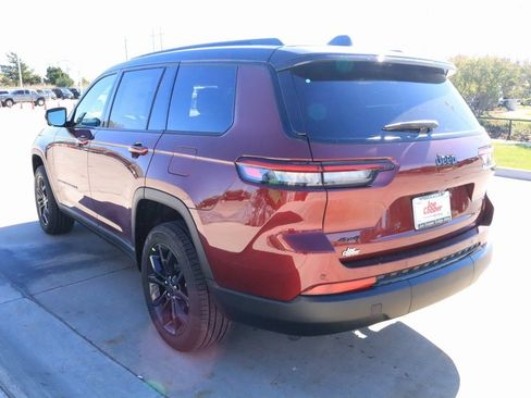 New 2025 Jeep Grand Cherokee L Limited image 26