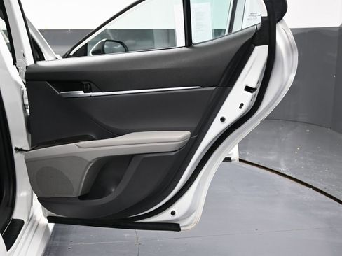 Used 2023 Toyota Camry LE image 35