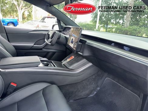 Used 2022 Tesla Model X Plaid AWD/4WD image 4