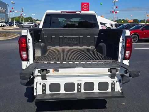Used 2024 GMC Sierra 1500 SLE RWD image 14