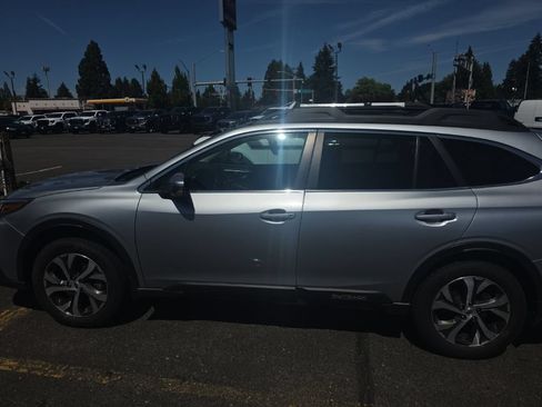 Used 2021 Subaru Outback Limited w/ Popular Package #2 AWD/4WD image 6