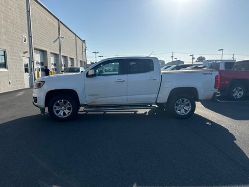 Used 2018 Chevrolet Colorado LT AWD/4WD image 2