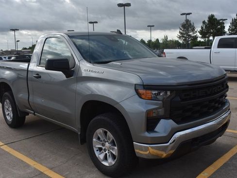 Used 2025 Chevrolet Silverado 1500 W/T w/ Trailering Package AWD/4WD image 3