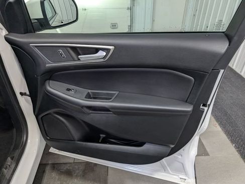 Used 2024 Ford Edge SEL AWD/4WD image 25