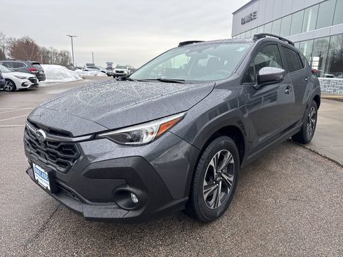 Used 2024 Subaru Crosstrek 2.0i Premium image 5