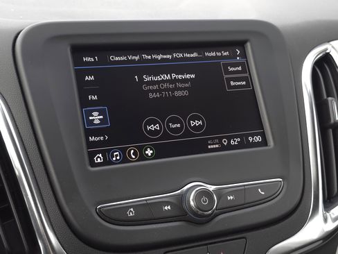 Used 2024 Chevrolet Equinox LS w/ LS Convenience Package image 17