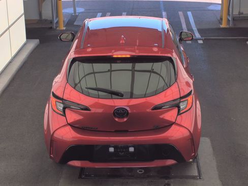 Used 2023 Toyota Corolla SE w/ SE Premium Package FWD image 8