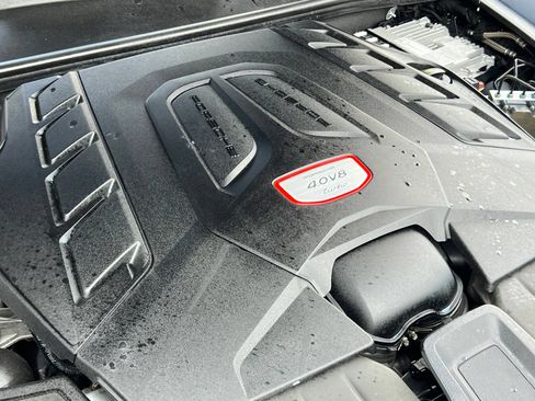 Used 2021 Porsche Cayenne Turbo AWD/4WD image 44