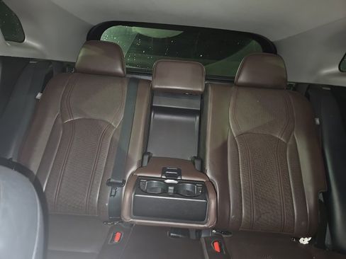 Used 2017 Lexus RX 350 AWD image 6