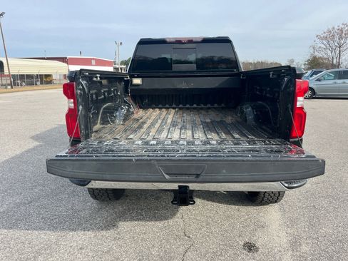 Used 2020 Chevrolet Silverado 2500 LTZ w/ LTZ Premium Package image 12