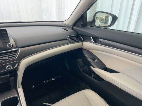 Used 2020 Honda Accord EX-L image 25