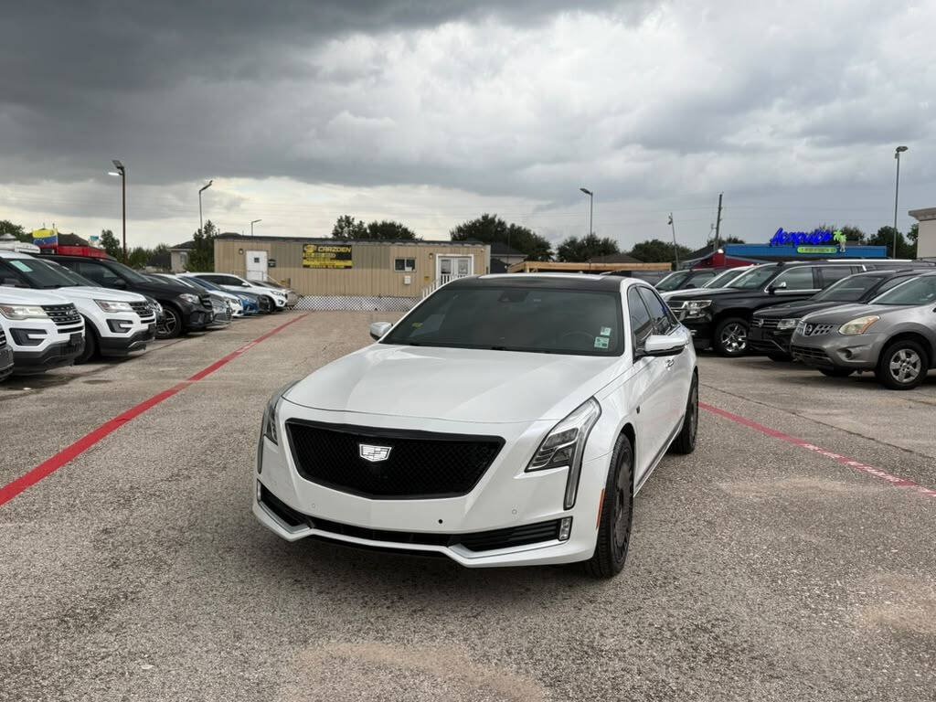 Used 2018 Cadillac CT6 Luxury RWD image 3