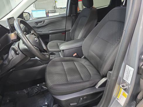Used 2023 Ford Escape Active AWD/4WD image 16