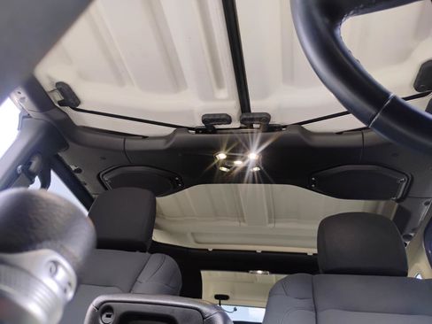 Used 2020 Jeep Wrangler Unlimited Sport S AWD/4WD image 57