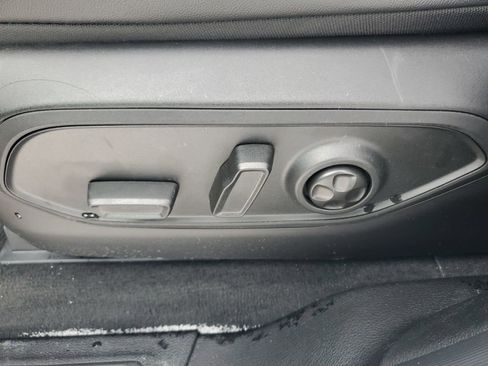 New 2025 Jeep Grand Cherokee Altitude AWD/4WD image 26