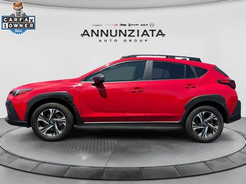 Used 2024 Subaru Crosstrek 2.0i Premium AWD/4WD image 2