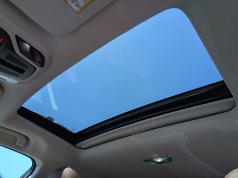 Used 2020 Subaru Outback Touring w/ Popular Package #2 AWD/4WD image 27