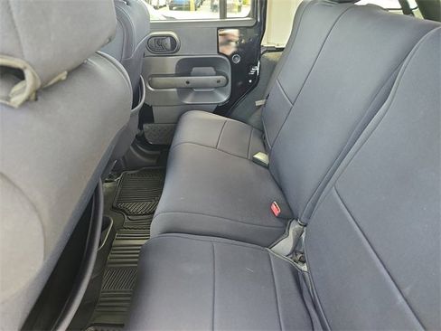 Used 2008 Jeep Wrangler Unlimited Sahara w/ Trailer Tow Group image 10