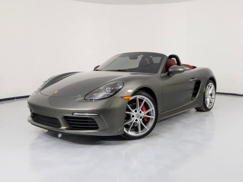 Certified 2024 Porsche 718 Boxster S image 6