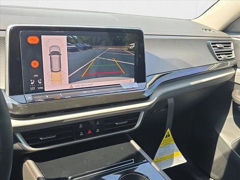 New 2026 Volkswagen Atlas Peak Edition image 13