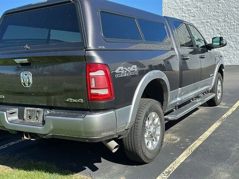 Used 2020 RAM 2500 Laramie AWD/4WD image 3