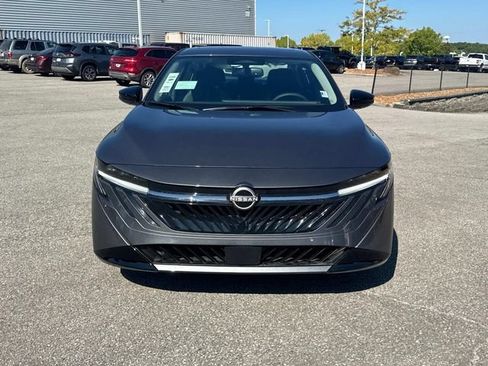 New 2027 Nissan Sentra SV w/ SV Convenience Package FWD image 9