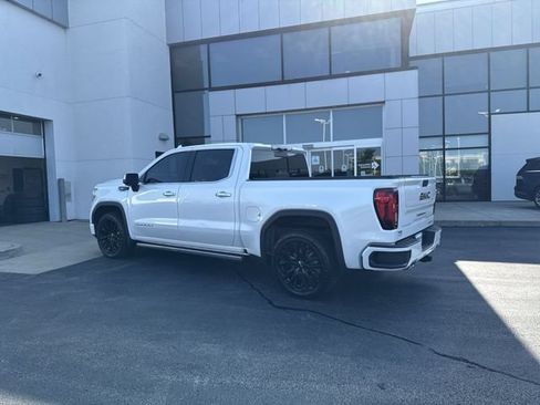 Used 2021 GMC Sierra 1500 Denali w/ Denali Ultimate Package AWD/4WD image 3