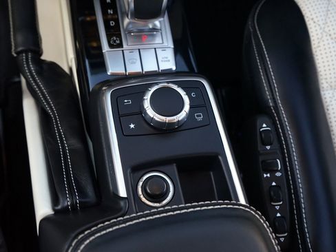 Used 2017 Mercedes-Benz G 63 AMG 4MATIC image 19