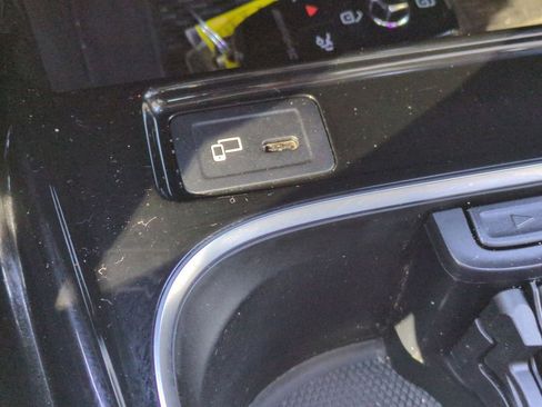 Used 2022 Mercedes-Benz CLA 35 AMG CLA 35 AMG image 23