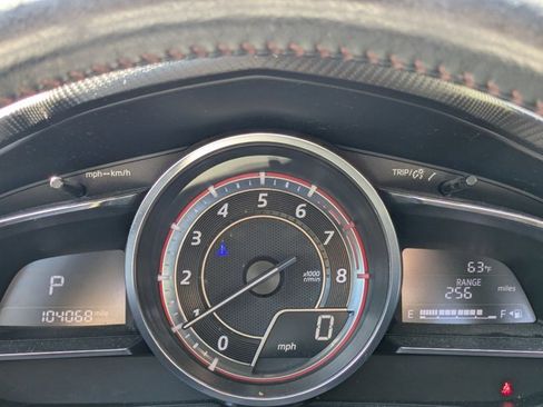 Used 2016 MAZDA MAZDA3 s Touring image 10