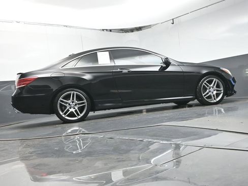 Used 2016 Mercedes-Benz E 400 Coupe image 34