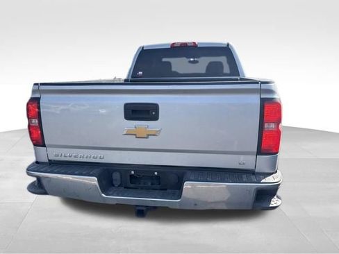Used 2018 Chevrolet Silverado 1500 LT w/ Trailering Package AWD/4WD image 11