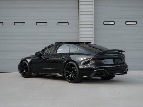 Used 2021 Audi RS 7 Sportback w/ RS 7 Executive Package image 7