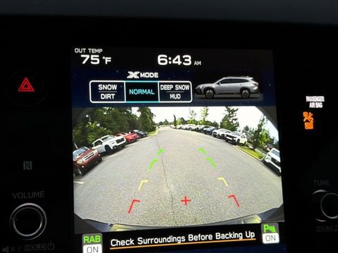Certified 2025 Subaru Outback Onyx Edition AWD/4WD image 33