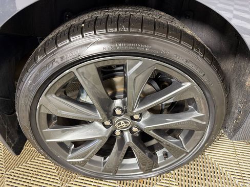 Used 2025 Toyota Corolla SE image 17