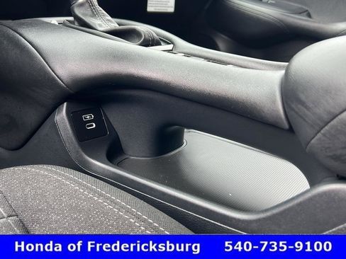 Used 2026 Honda HR-V LX image 23